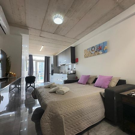 Seafront, Lovely Modern Studio. Apartment Saint Julian's Екстериор снимка